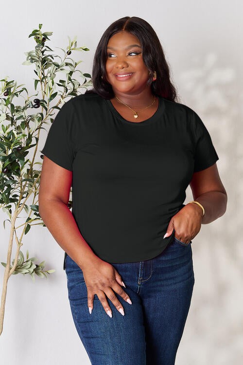 Essential Round Neck Short Sleeve Top