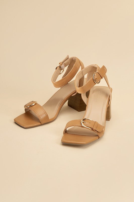 TREATY-S Buckle Sandal Heel