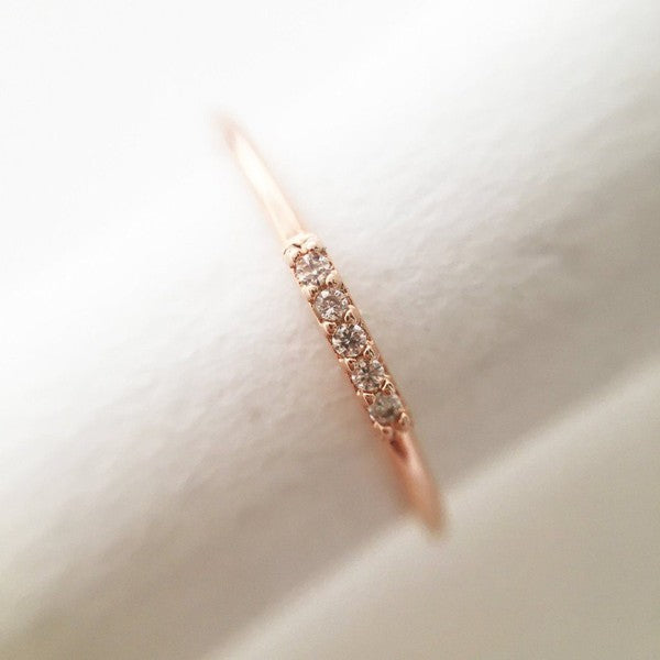 Chic Mini Crystal Row Thin Smooth Ring